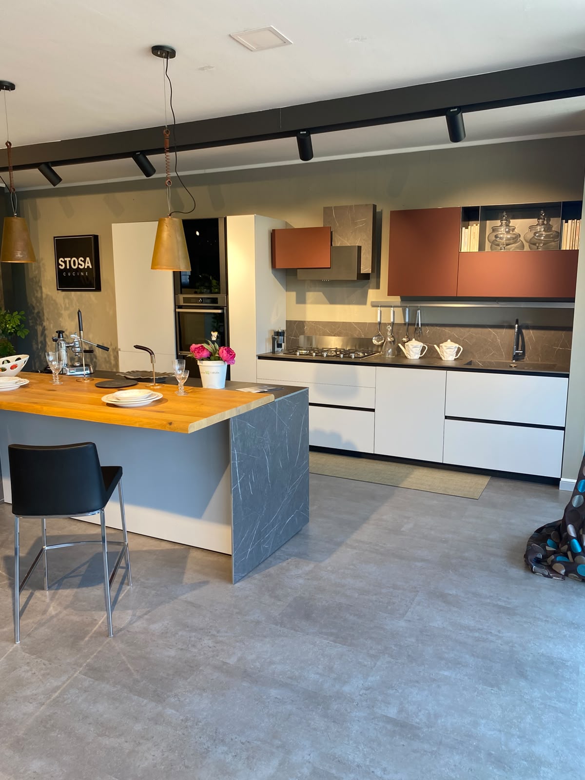 Cucina Stosa mob metropolis